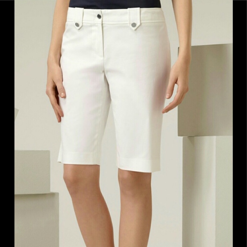 🪻 Tory Burch White Bermuda Shorts